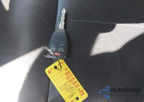 2012 Jeep Liberty Limited Jet Edition z USA, uszkodzony, nr VIN 1C4PJMFK9CW115838